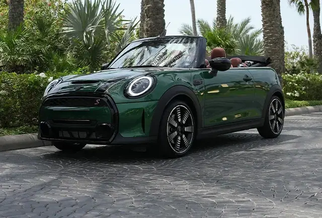 Mini Cooper S Cabriolet Grün