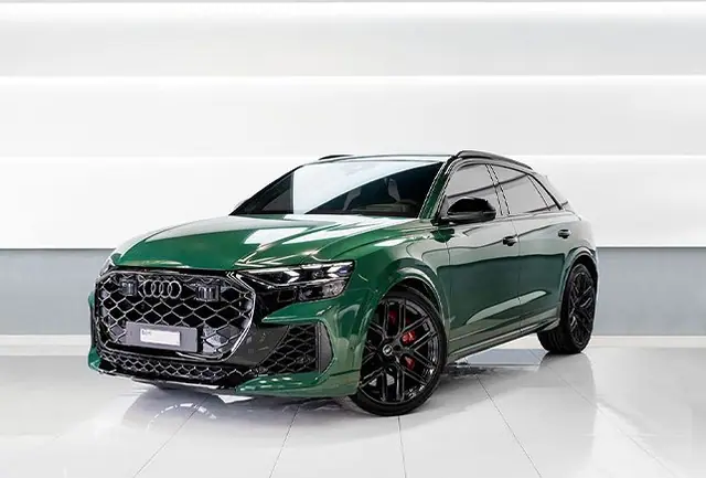 Audi RS Q8 Performance Grün