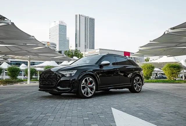 Audi RS Q8 Schwarz – Bild 1