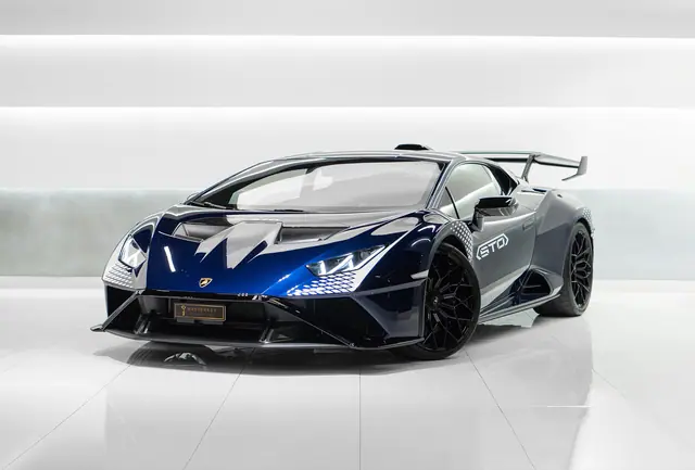 Lamborghini Huracán STO Blau