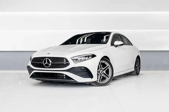 Mercedes A 200 Weiß – Bild 1