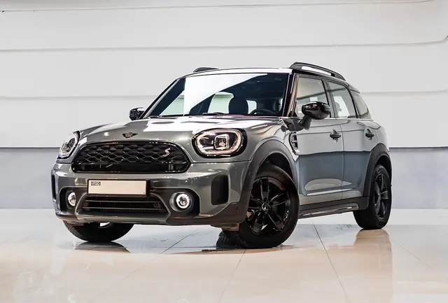 Mini Cooper Countryman Schwarz