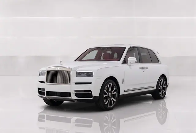 Rolls-Royce Cullinan Weiß